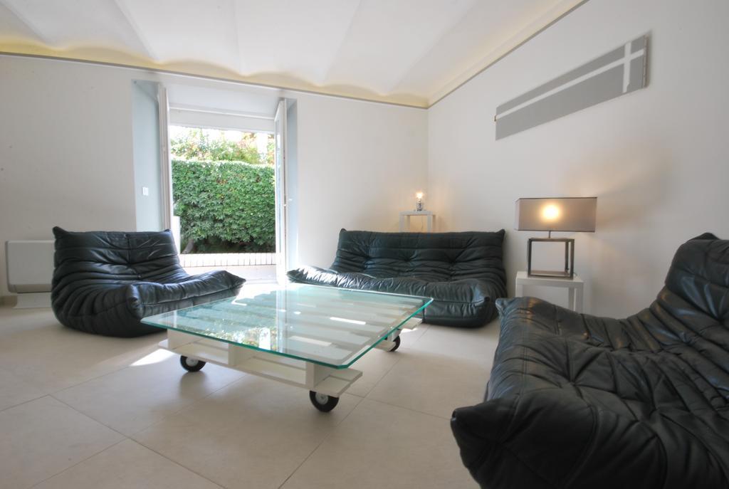 Winter Palace Cannes Camera foto